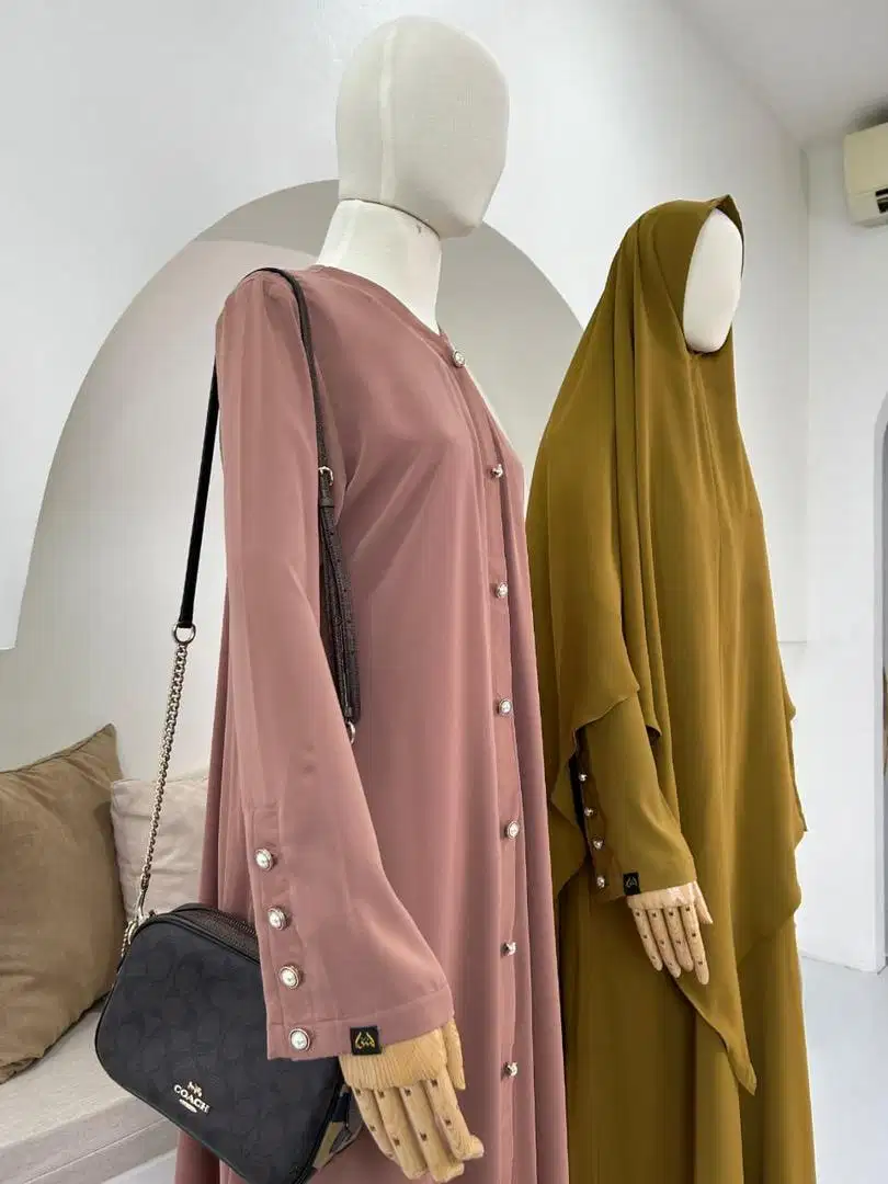 Manekin Robot Wanita