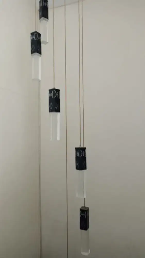 Lampu gantung/chandeliers