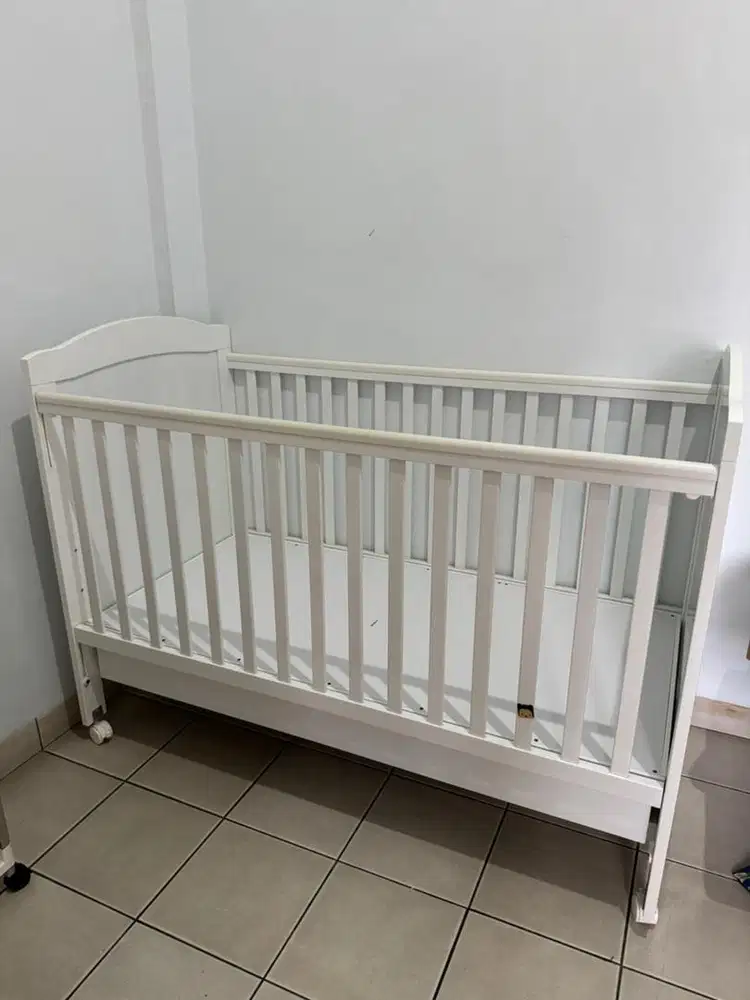 Baby Box Informa + matras / Box Bayi