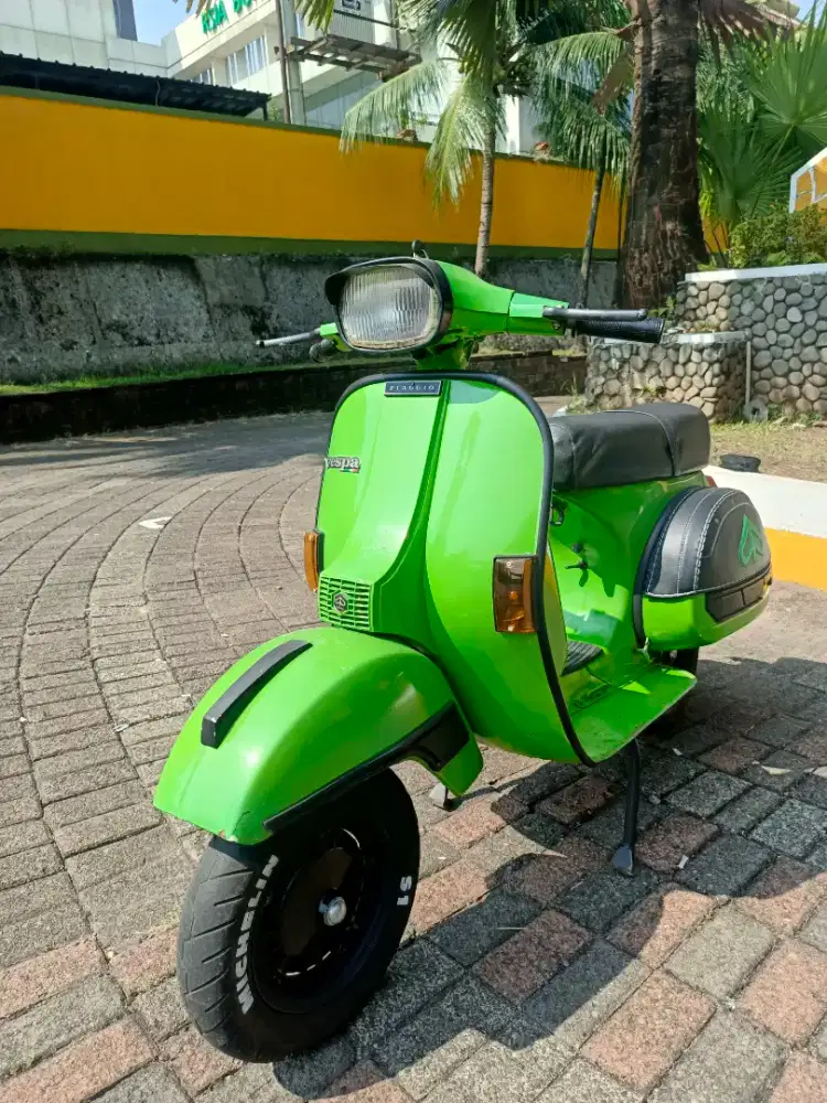 Jual Vespa PX tahun 1984