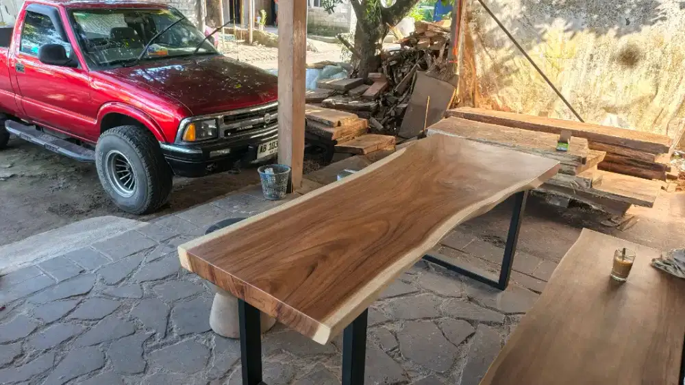 Meja makan/meja trembesi/mejacafe