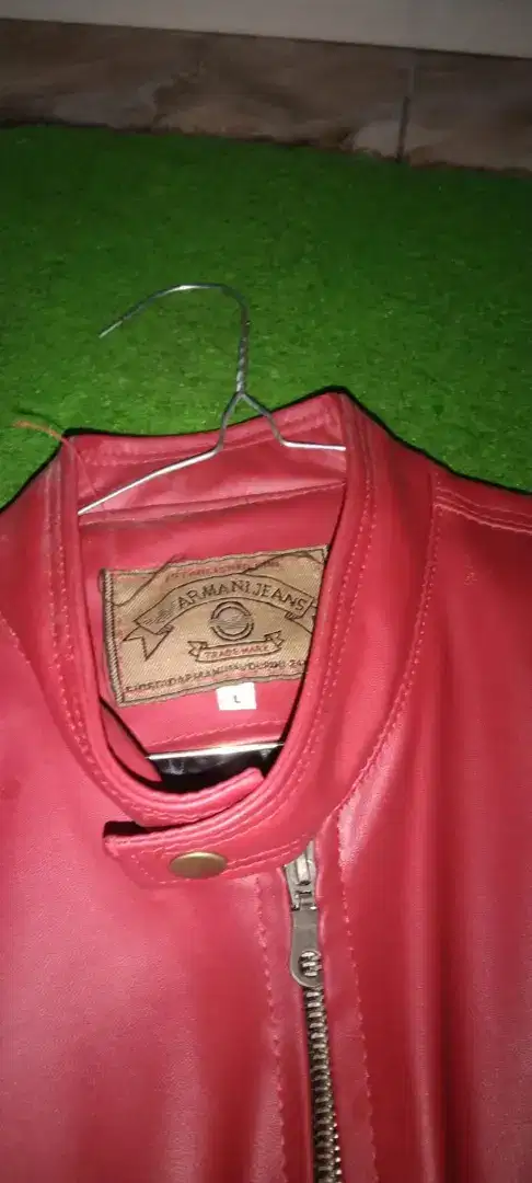 Jaket semi kulit bisa dipake cewek cowok