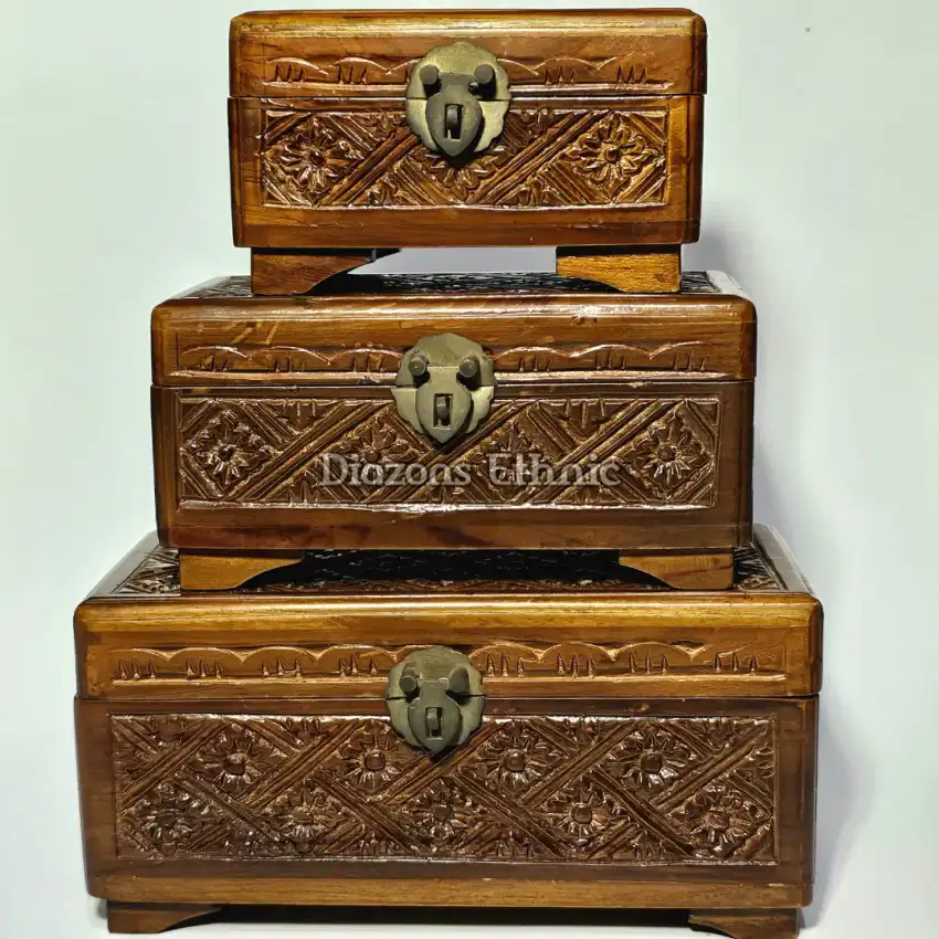 PETI / KOTAK PERHIASAN UKIR KAYU JATI (1 Set)