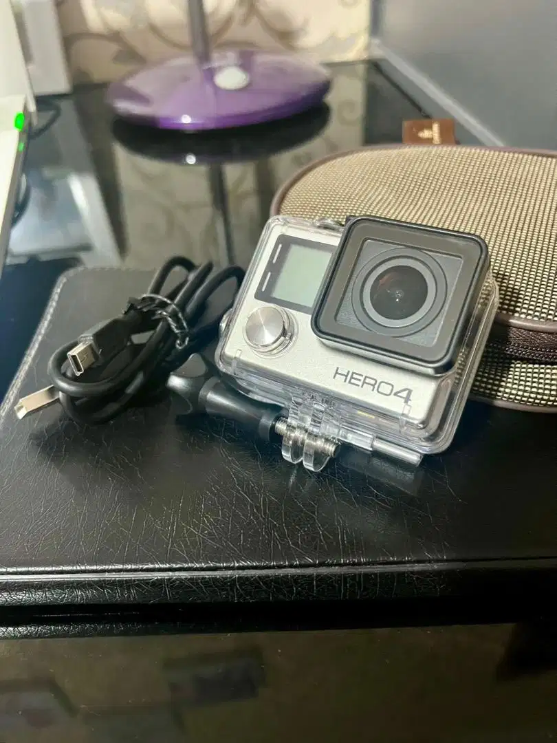 CAMERA GOPRO HERO4 (LIKE NEW)
