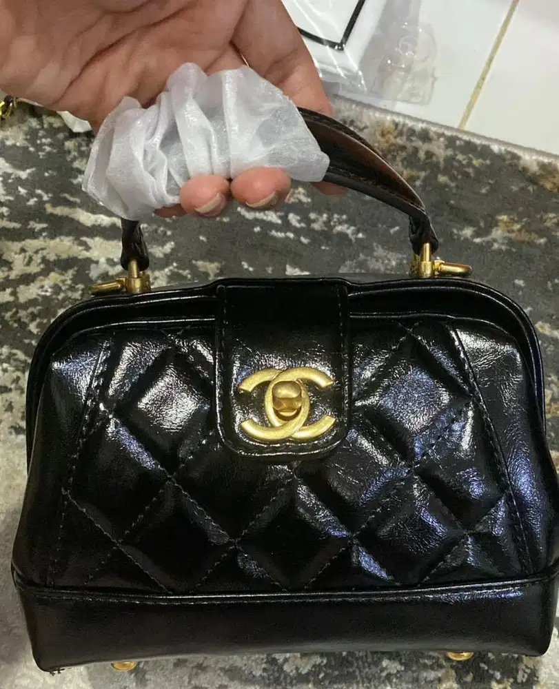 Original Vip Gift member Tas slingbag / handbag Chanel