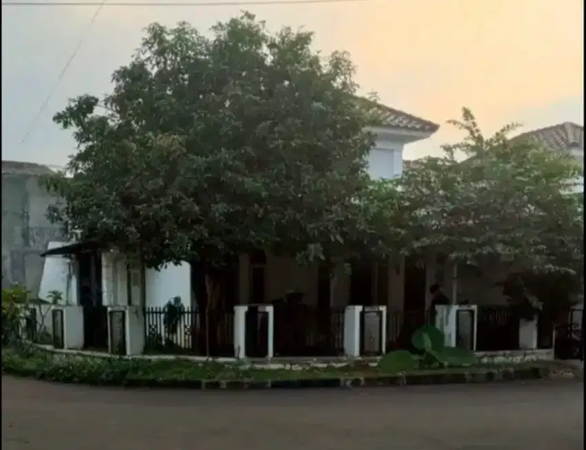 Rumah Taman Yasmin hook lt 226