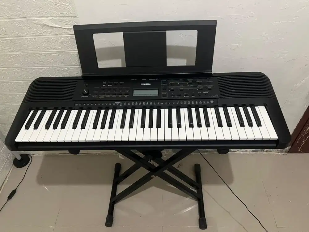 Keyboard YAMAHA PSR E273