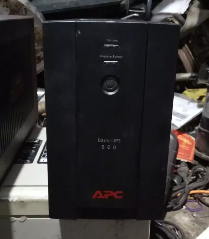 UPS APC backups 800va
