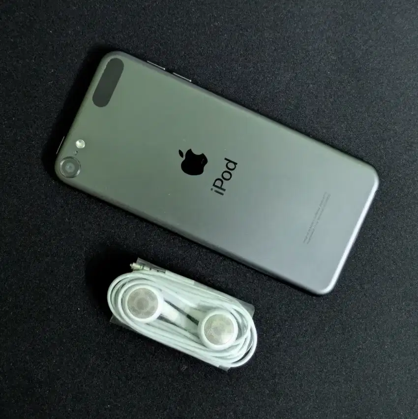 Apple iPod Touch 7th Rare item last edition