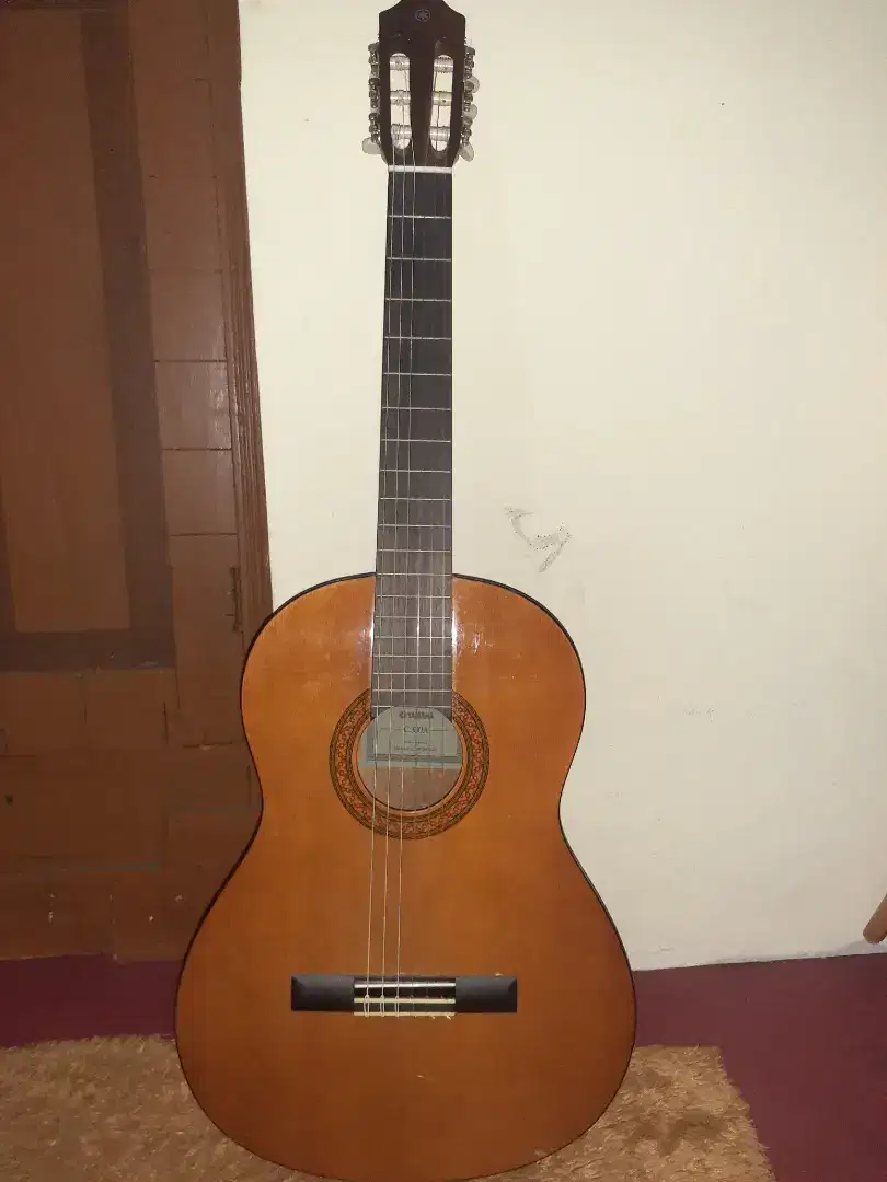 Dijual gitar yamaha C330A