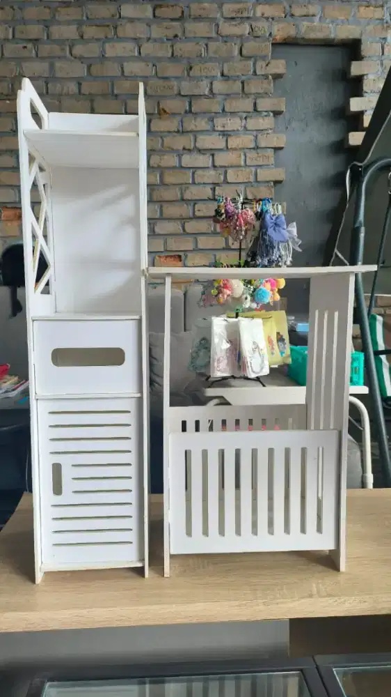 Nakas, rak sudut tempat tidur 2 pcs