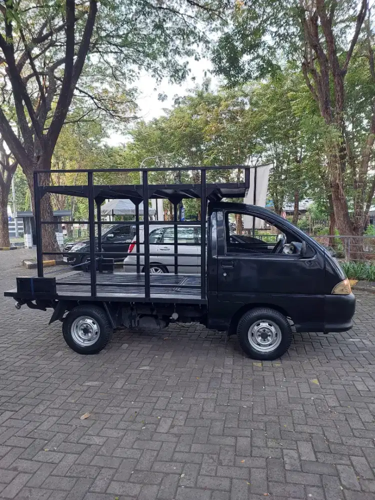 Espass hitam pick up barang istimewa  Tgn 1 L SBY Istimewa