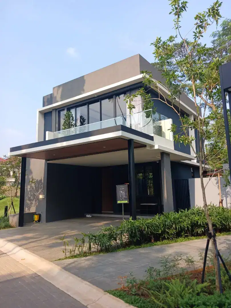 MILIKI RUMAH MEWAH 2 LANTAI BENTLEY HOMES LIPPO VILLAGE KARAWACI
