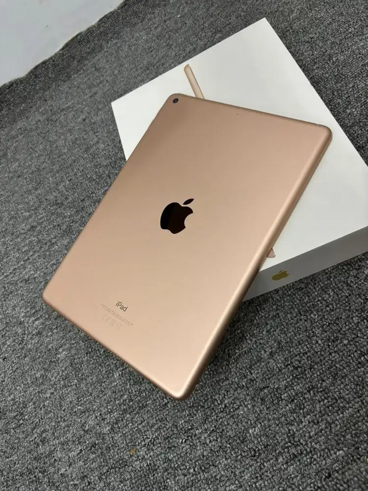 Ipad 6 WiFi 32gb Gold ios 17 Jual Murah Semua Normal Fullset BJM