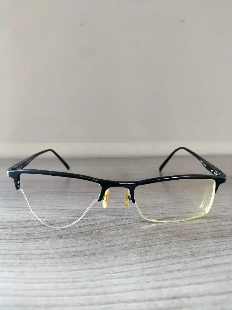 Di Jual Kacamata Fashion Pria Emporio Armani Original