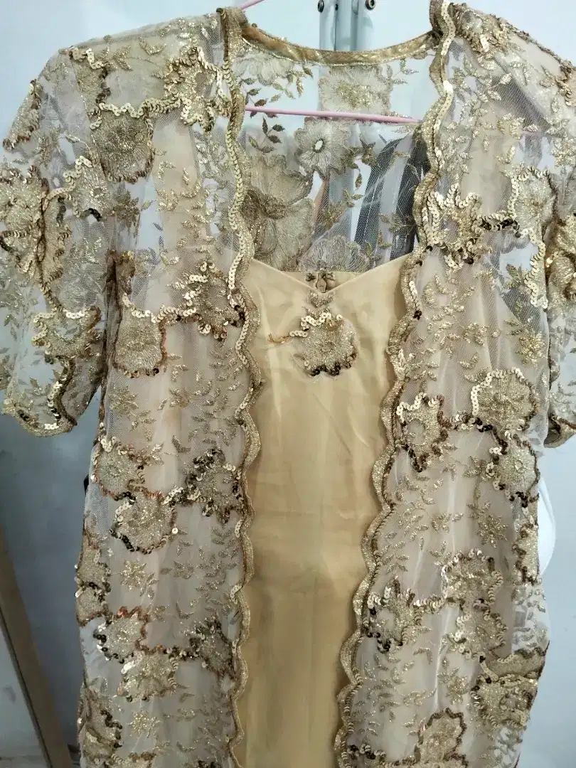 Borongan 2 kebaya modern/baju muslim, free dpt tas anyaman .bs nego