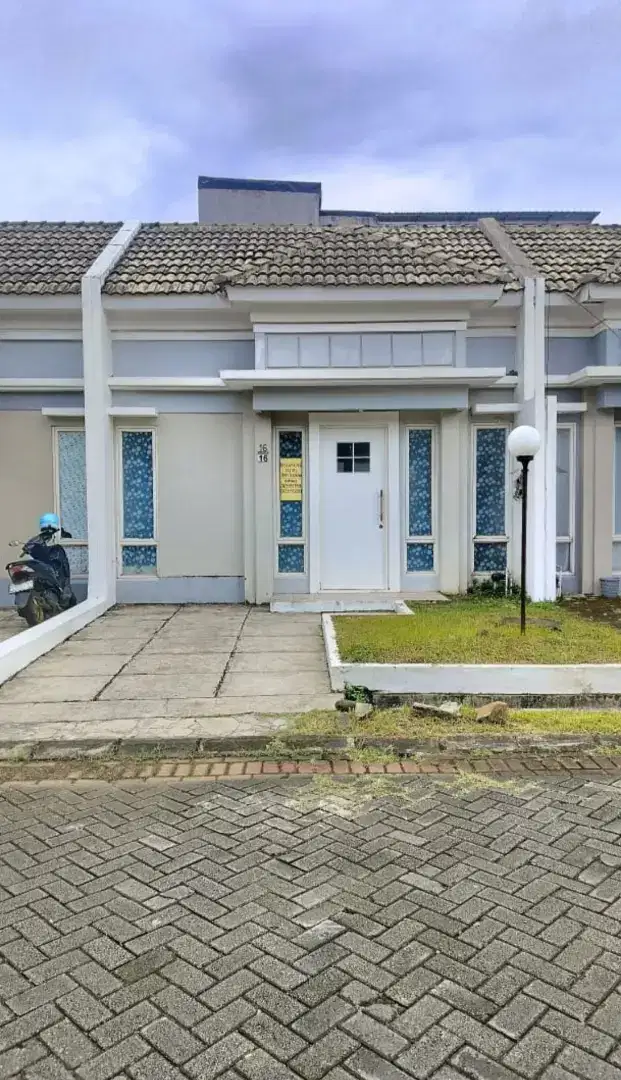 DISEWAKAN RUMAH DENGAN PERABOT DI PERUMAHAN AMARYLIS TANJUNG BUNGA