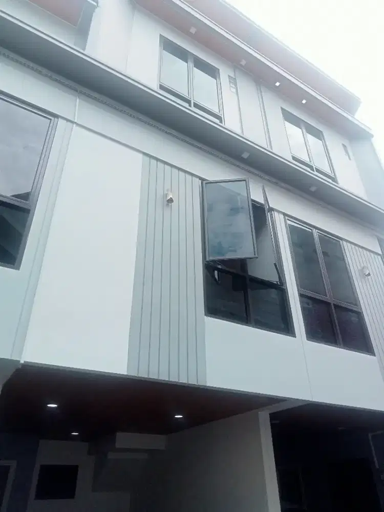 Dijual Rumah Baru Minimalis Modern 2lt di Rawa Selatan Jakarta Pusat