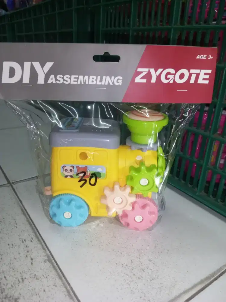 Mainan Anak Kereta Obeng