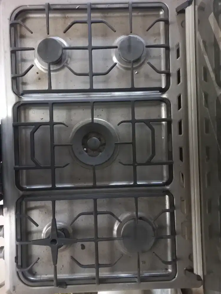 Kompor Gas Azalea 5 Tungku + Oven + Penghisap Asap (Range Hood)