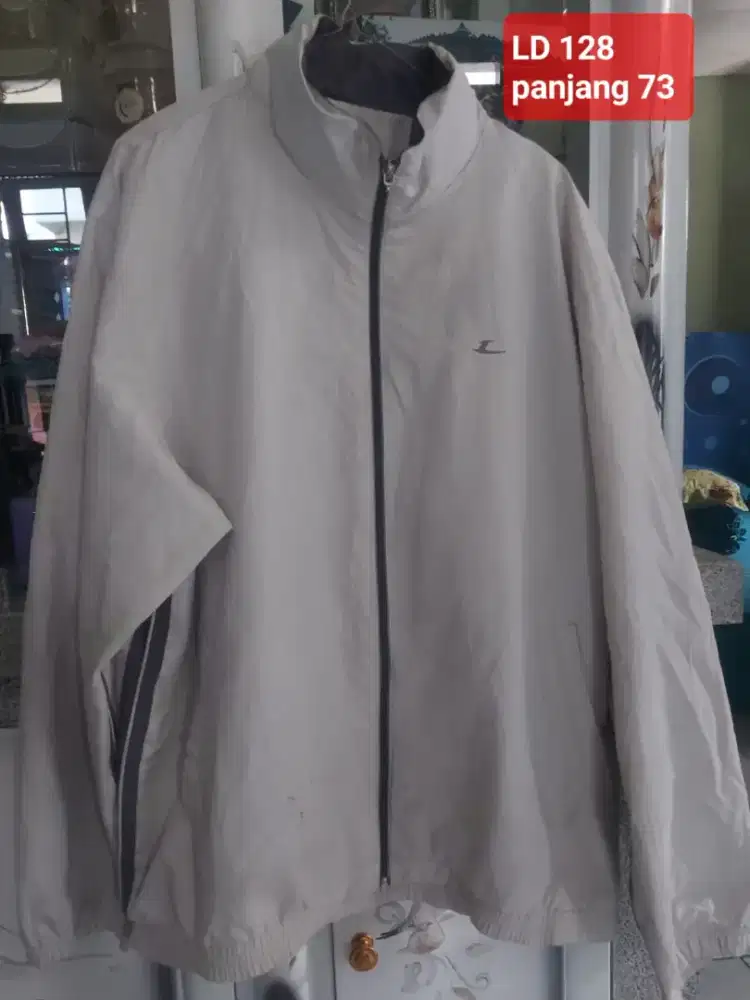 Jaket winbraker lecaf