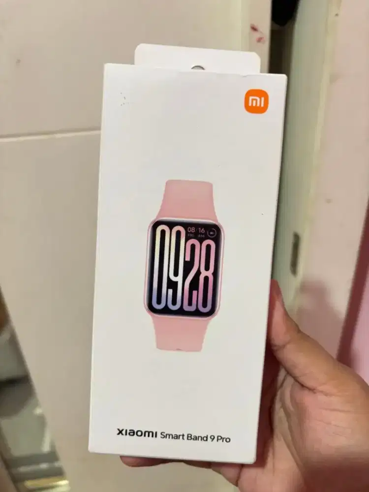Xiaomi band 9 pro pink
