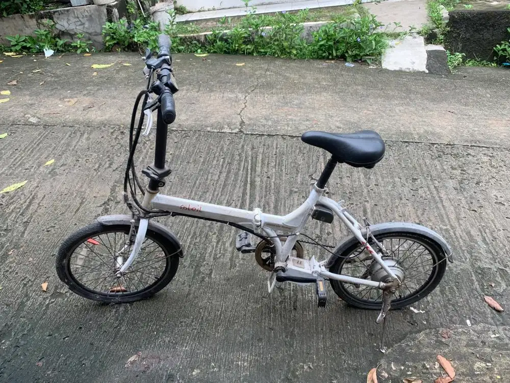 sepeda lipat uk14