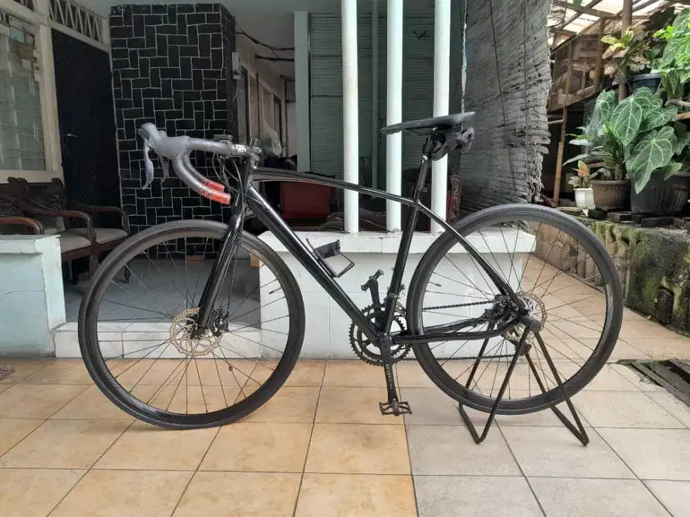 Sepeda Road Bike