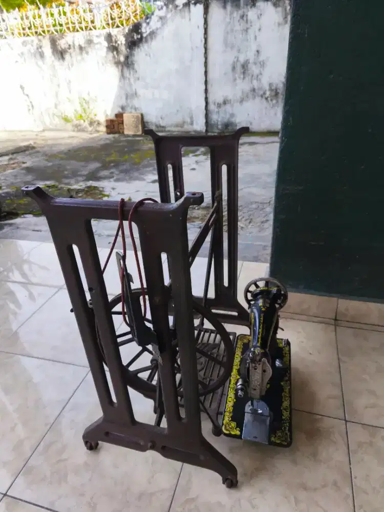 Mesin Jahit Butterfly Flying Man