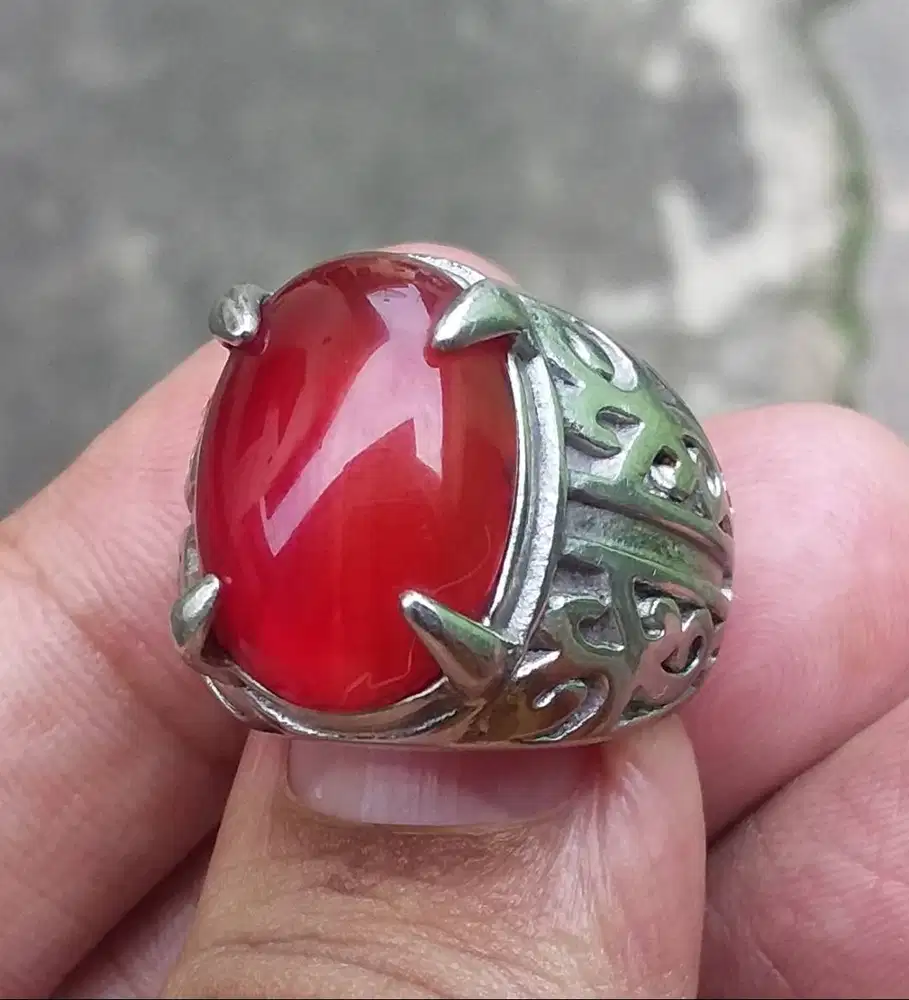 Batu akik cempaka merah