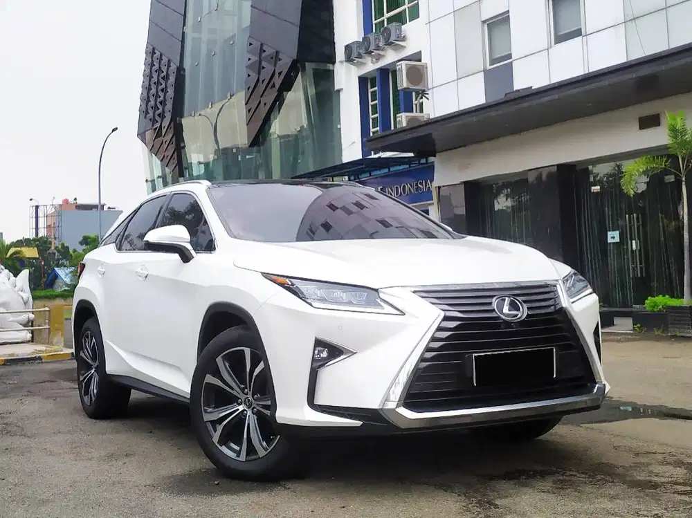 Bunga=5% Genap Pajak=08-26 Lexus RX300 luxury 2019 rx 300 LUXURY 2019