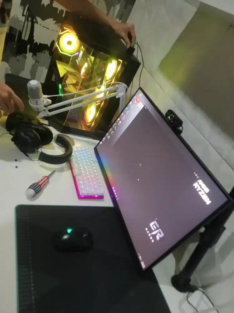 Jasa service laptop dan komputer jakarta