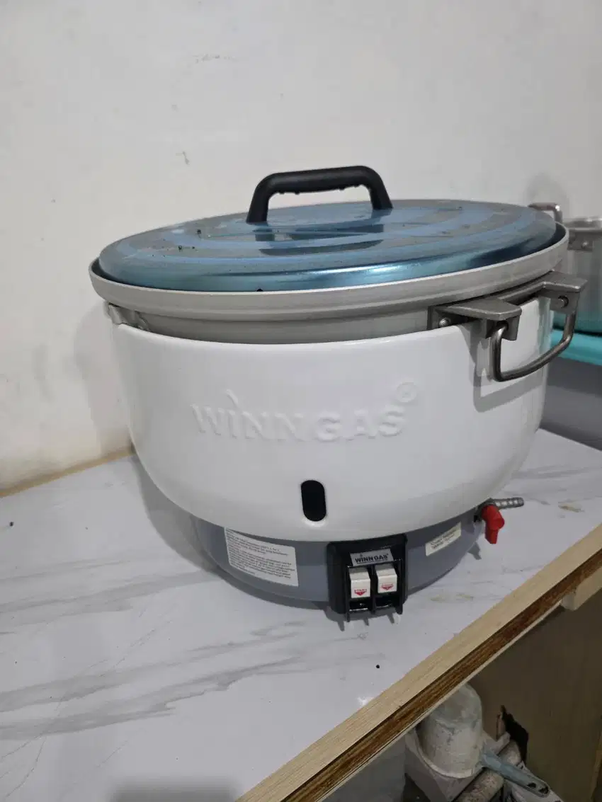 Rice Cooker 10 Liter merk Winn Gas tipe RC50E