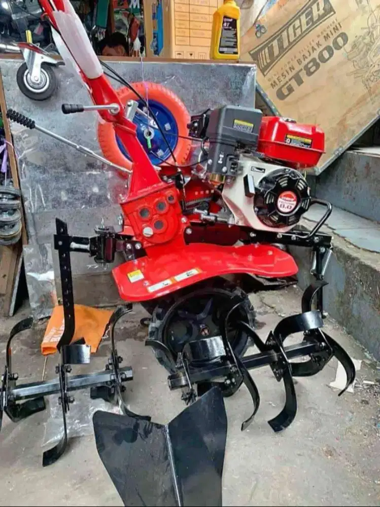 Mesin traktor mini/cultivator Komplit