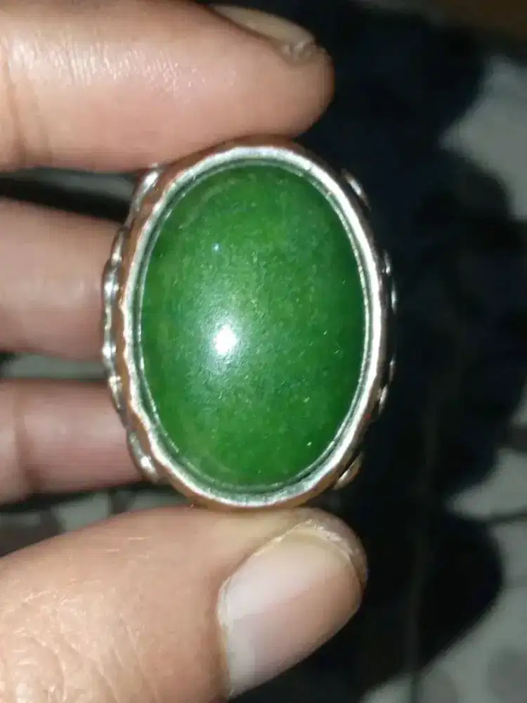 Batu permata Giok jadul natural