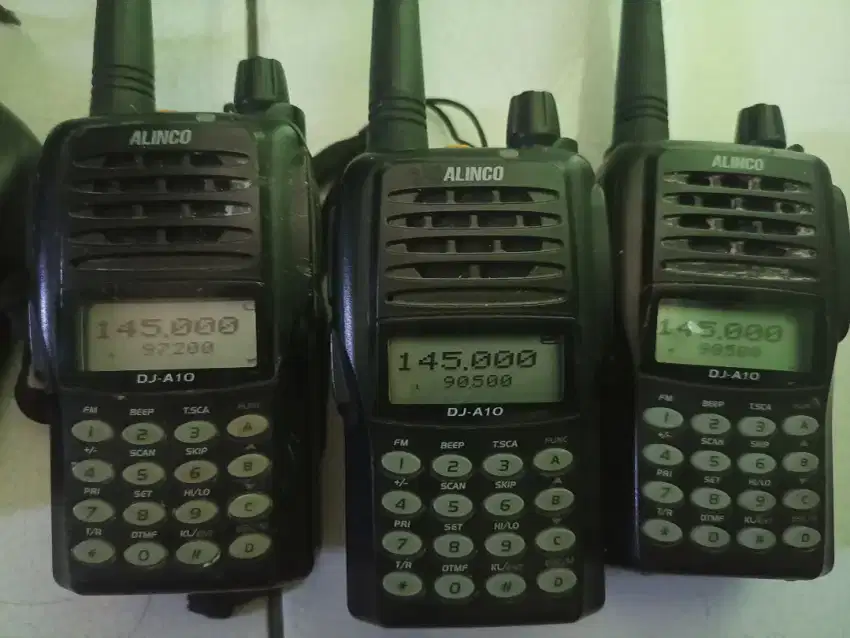 HT ALINCO DJ - A10 = 4 unit