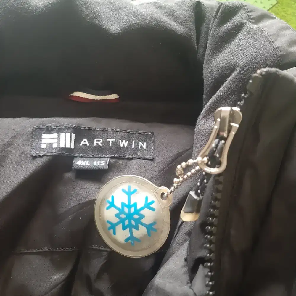 Jaket Artwin W-575, tebal, kantong banyak