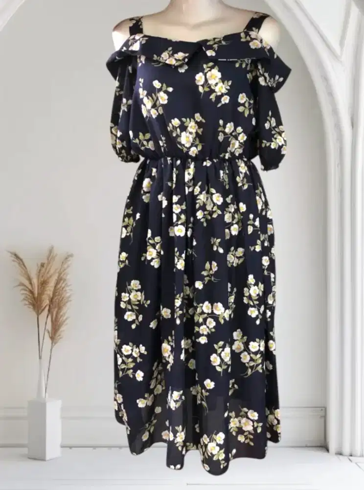 Dress Off Shoulder Bunga Cantik/Dress Pantai