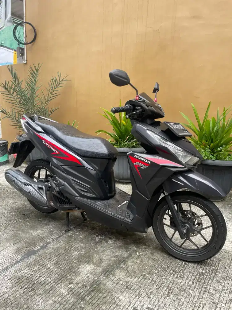 Honda Vario  LED OLD 125cc CBS Thn.2015
