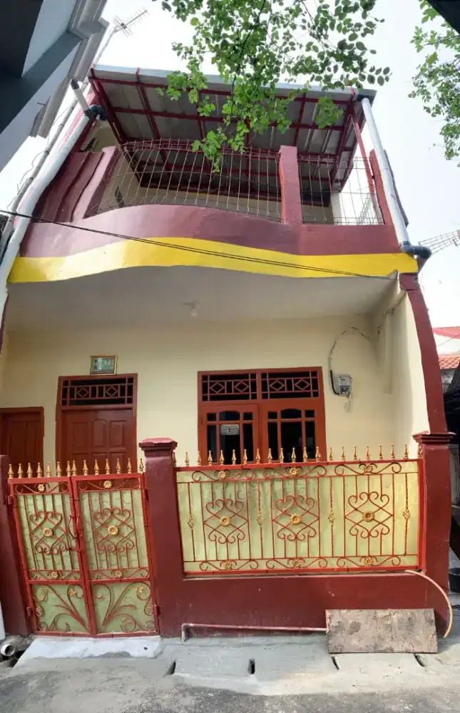 Dikontrakan Rumah 2 Lantai