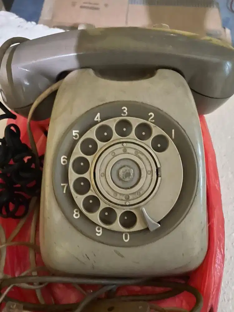 telepon antik putar