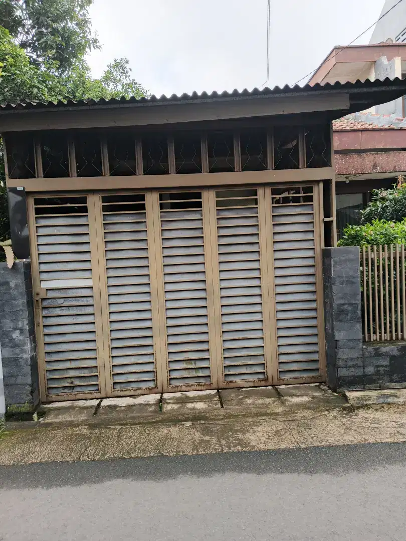 Teknisi pintu garasi macet bandung, teknisi pintu besi, pintu dorong