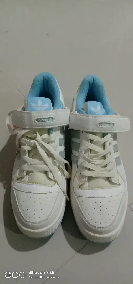 Sepatu Adidas Forum Low