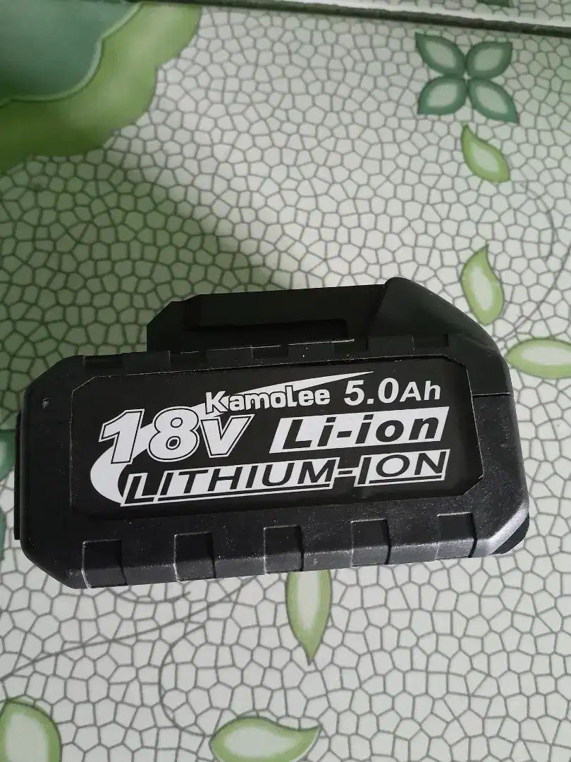 Baterai cordless baru