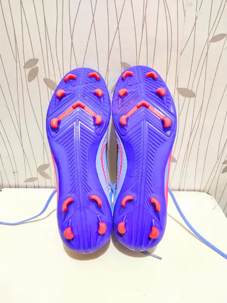 Sepatu Bola Nike Mercurial FG Kylian Mbappe Special Edition Size 44