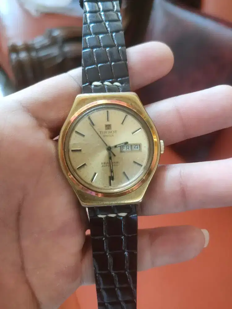 Jam Tissot Automatic Vintage mesin kuning 2571 Original kondisi Normal