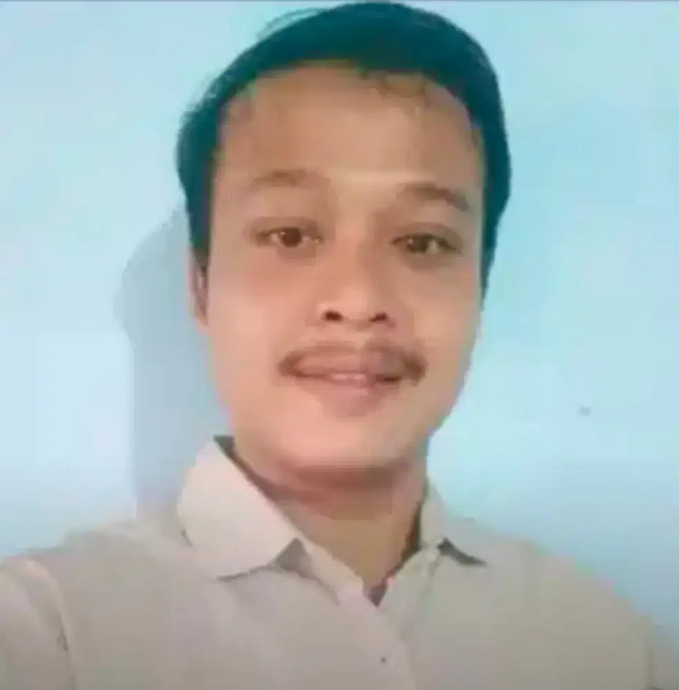 Hallo saya sedang mencari kerja