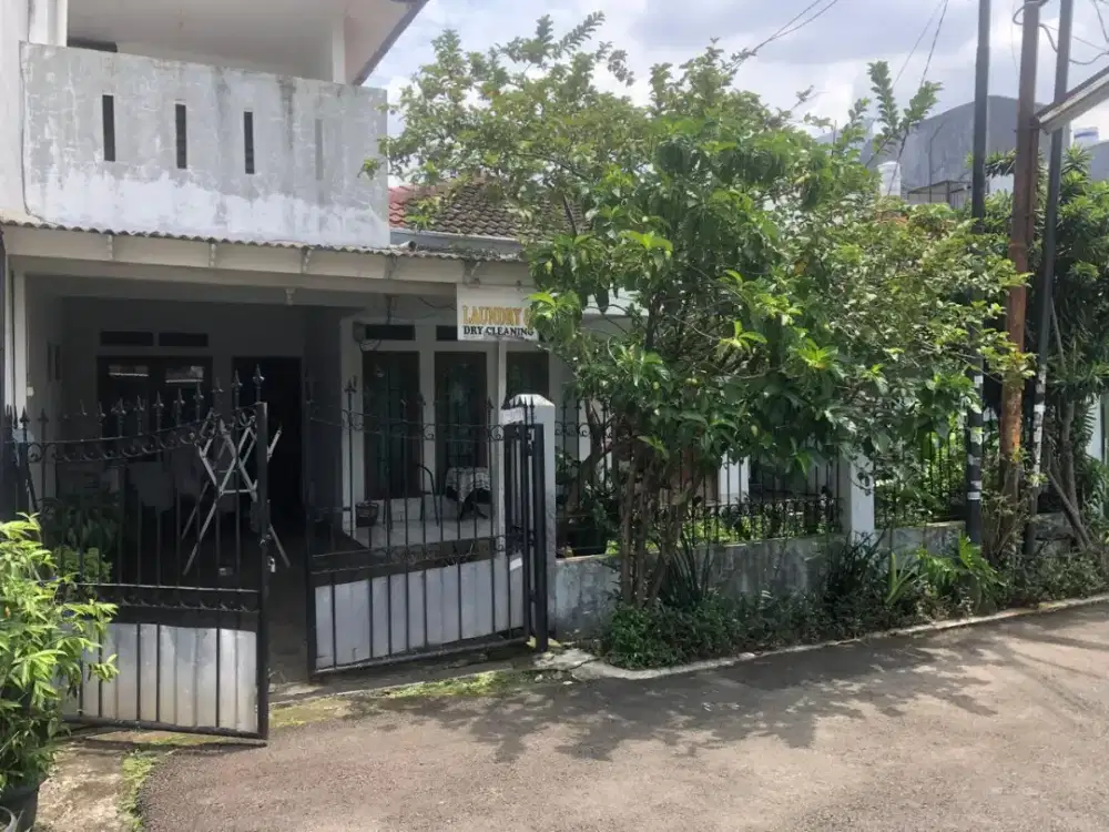 DIJUAL CEPAT RUMAH KOMPLEK STRATEGIS DI MERUYA JAKBAR