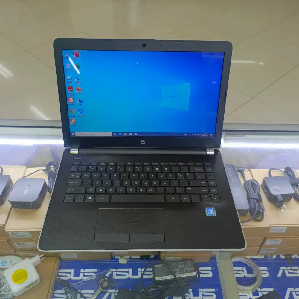 Laptop Second Hp 14 Intel celeron ram 4gb SSD 128gb display 14inch