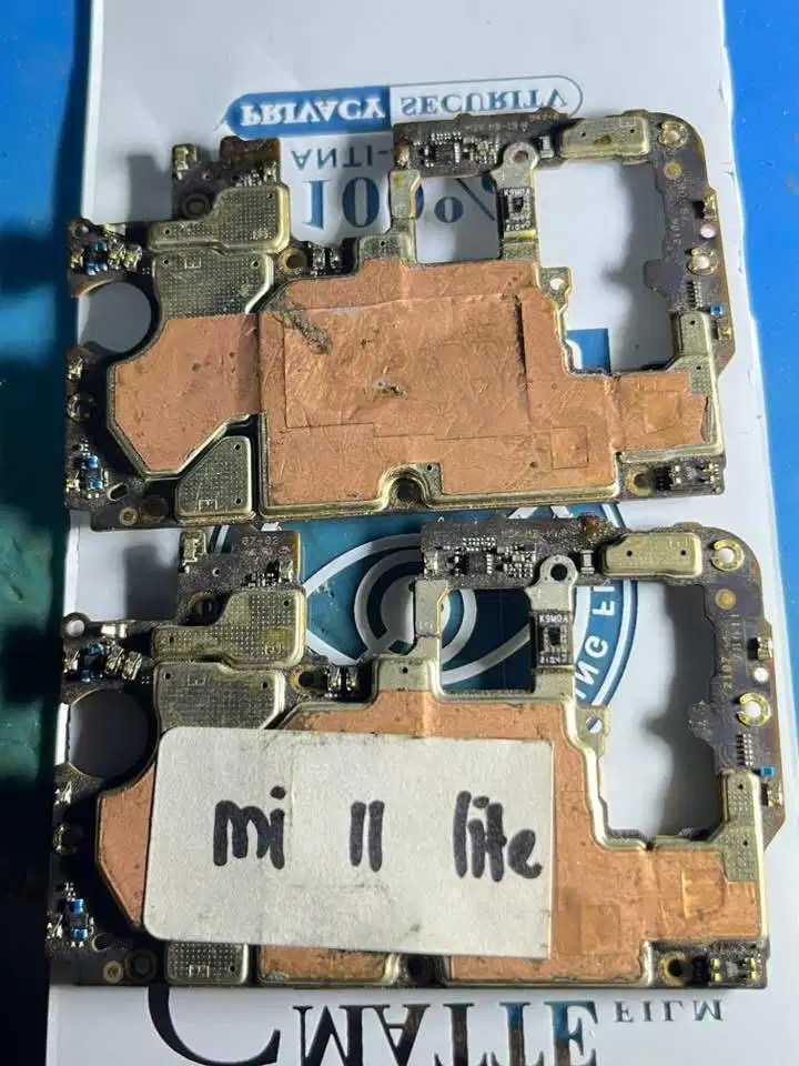 MESIN MI 11 LITE NORMAL 8/256 SIAP NAIK LCD